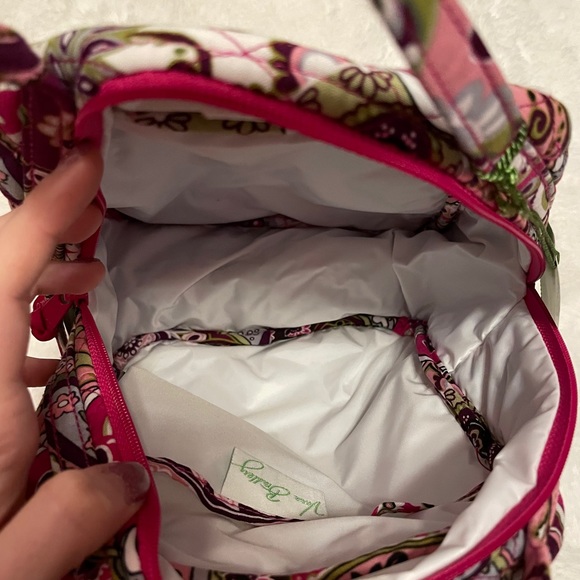 NWT Retired Vera Bradley Berry Paisley Lunch Box - Picture 4 of 5